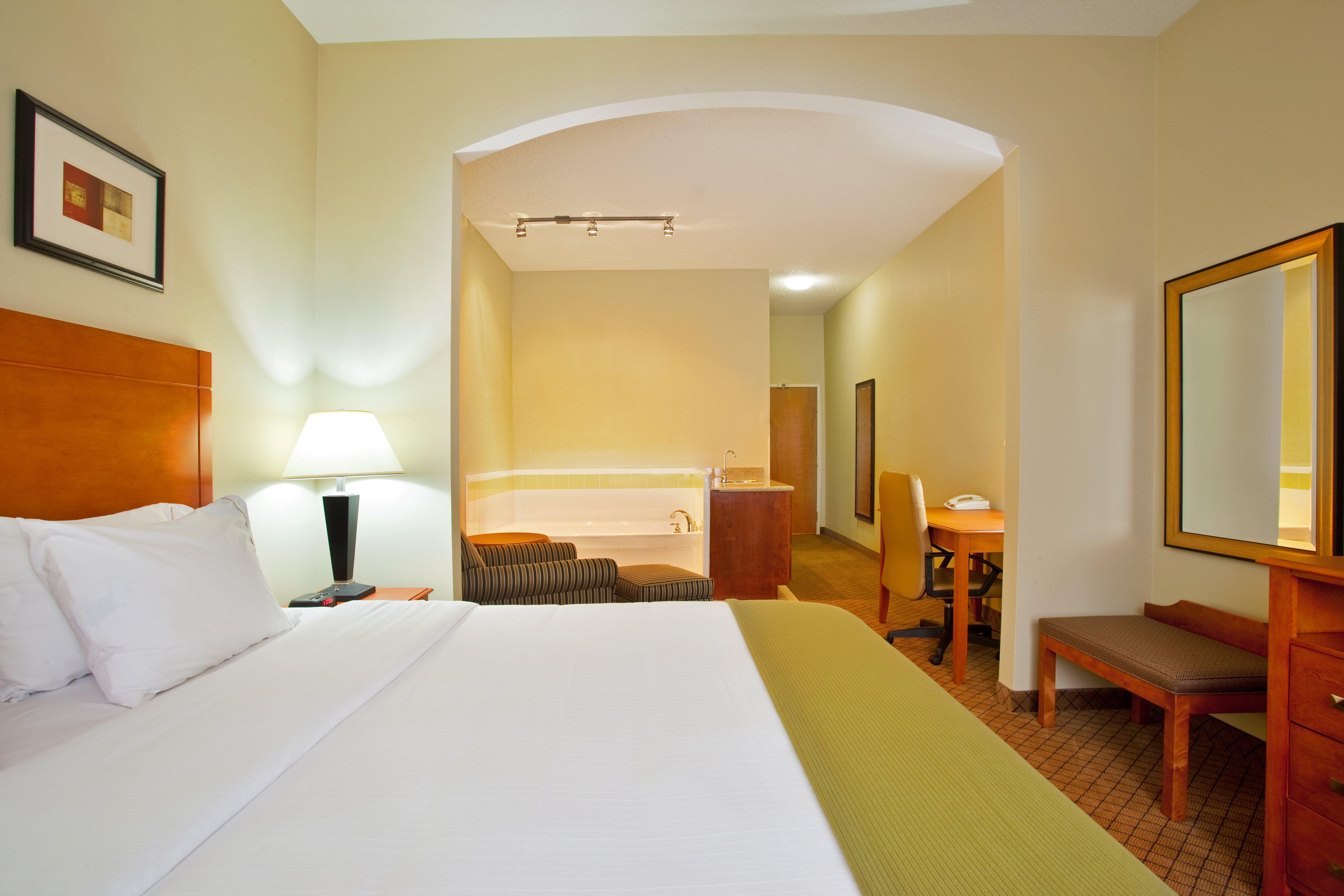 Holiday Inn Express Hotel & Suites Goshen By Ihg Екстер'єр фото
