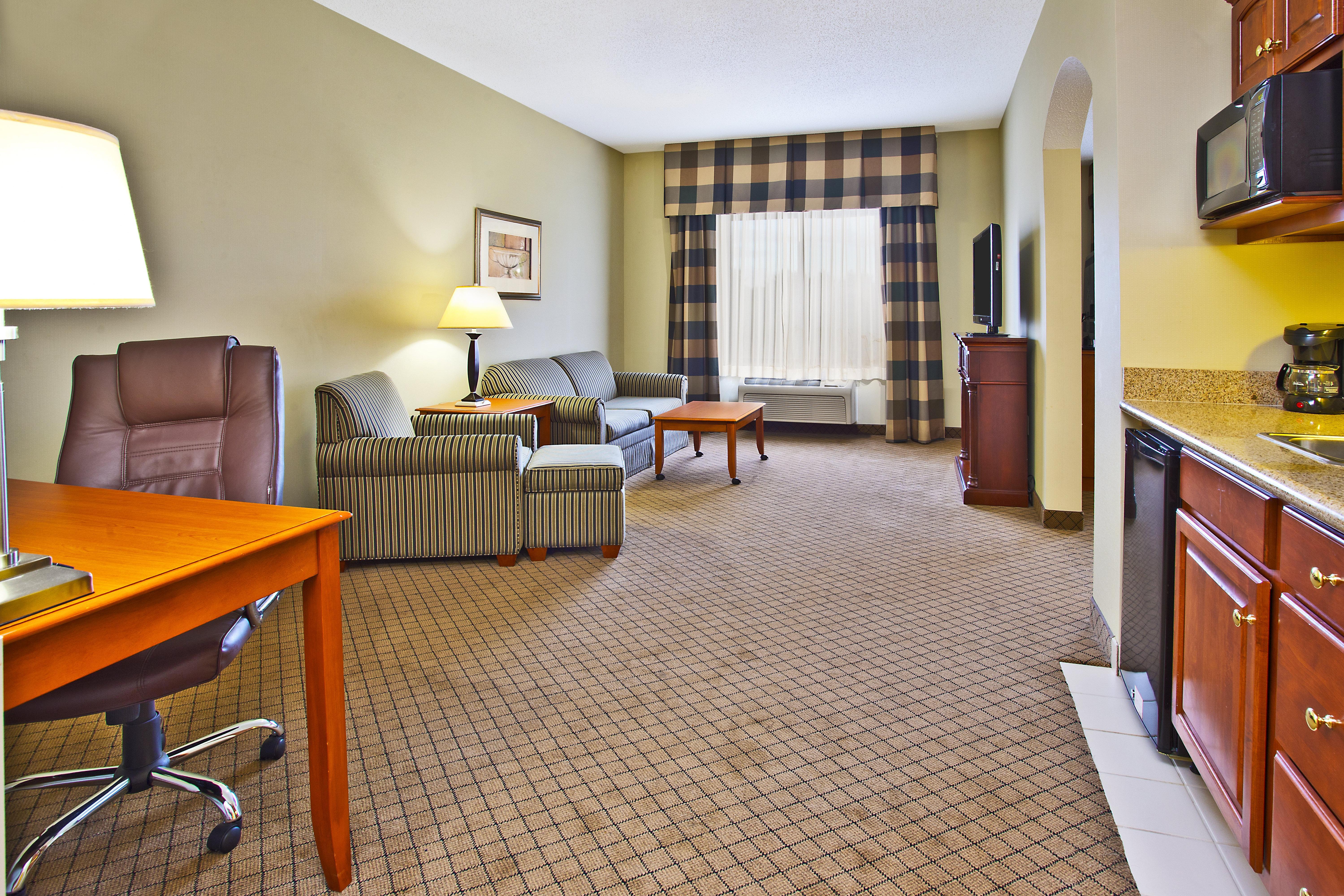 Holiday Inn Express Hotel & Suites Goshen By Ihg Екстер'єр фото