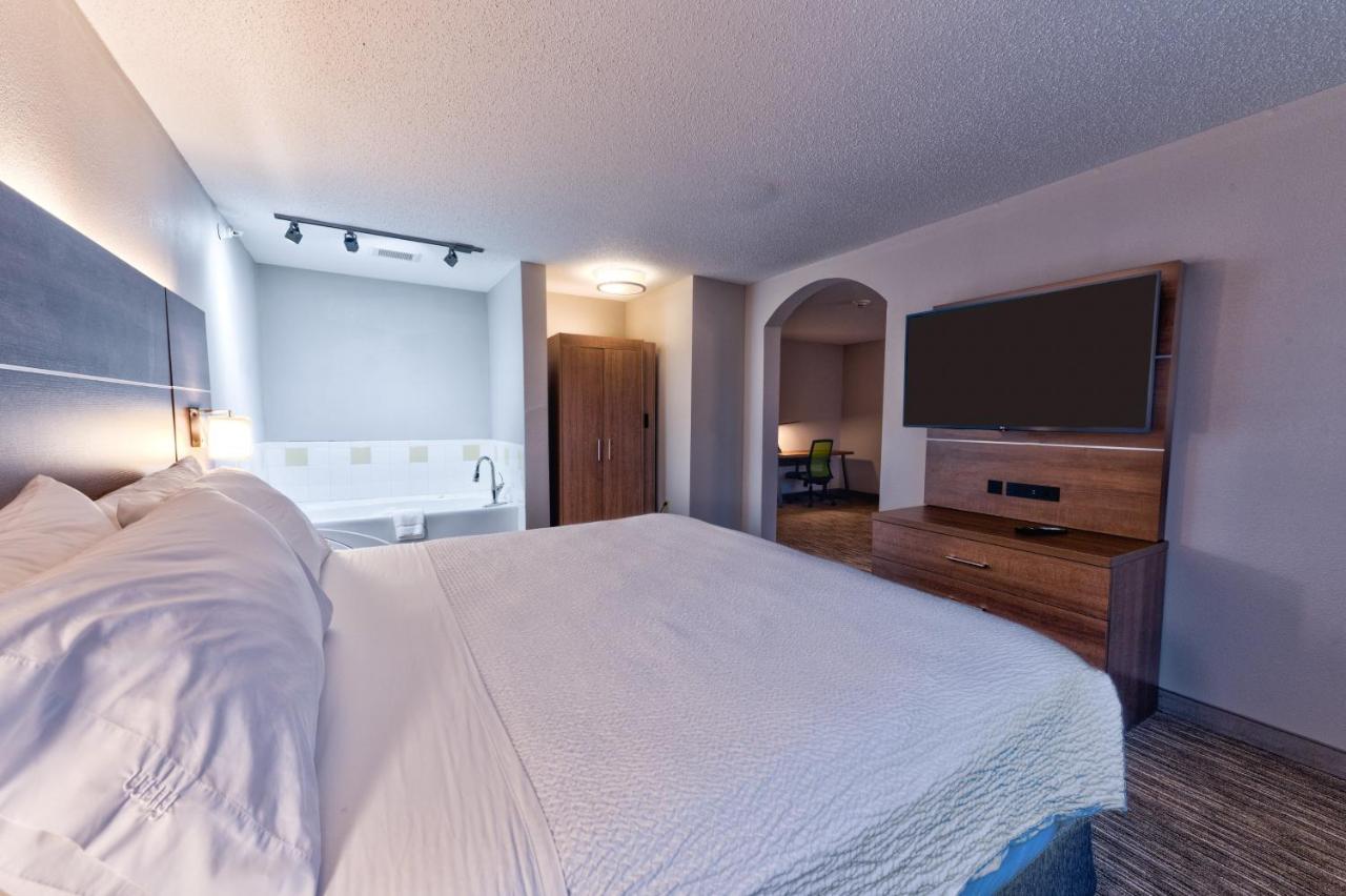 Holiday Inn Express Hotel & Suites Goshen By Ihg Екстер'єр фото