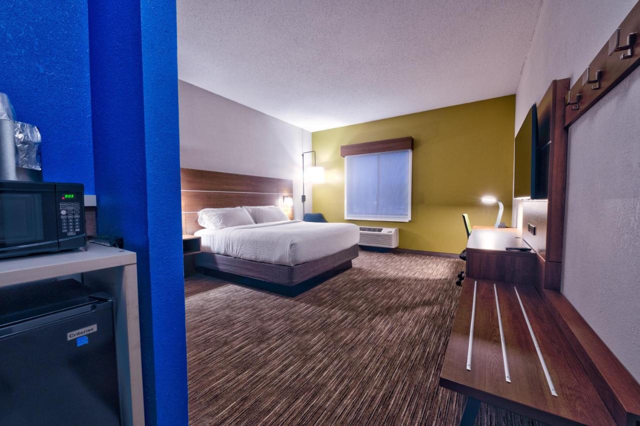 Holiday Inn Express Hotel & Suites Goshen By Ihg Екстер'єр фото