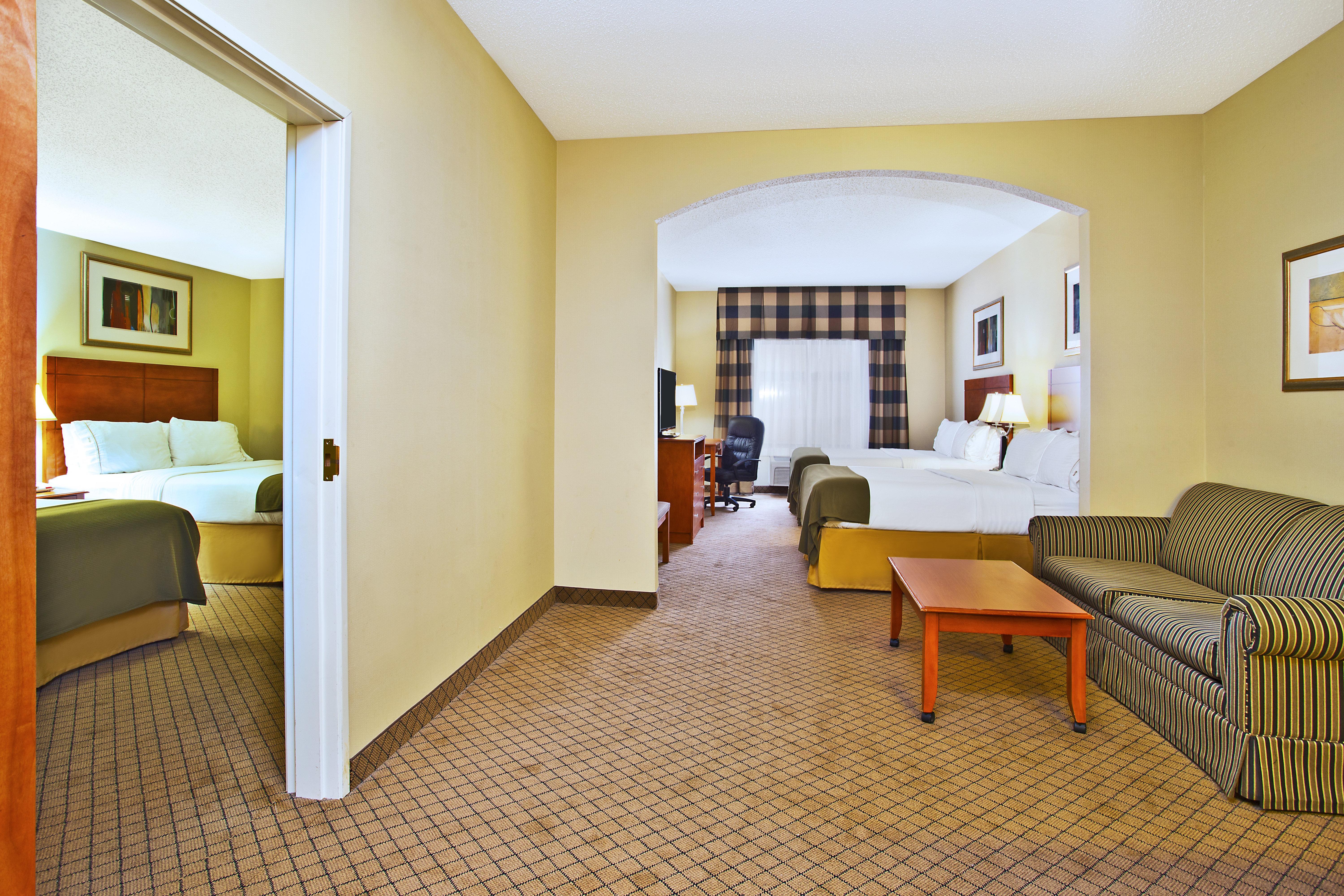 Holiday Inn Express Hotel & Suites Goshen By Ihg Екстер'єр фото